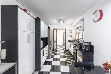 Apartamento para alugar com 134m², 3 quartos e 2 vagasCozinha