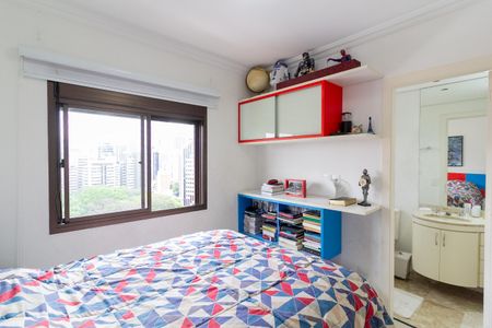 Apartamento para alugar com 134m², 3 quartos e 2 vagasSuíte 2