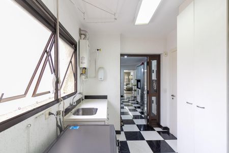 Apartamento para alugar com 134m², 3 quartos e 2 vagasÁrea de Serviço