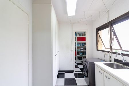 Apartamento para alugar com 134m², 3 quartos e 2 vagasÁrea de Serviço