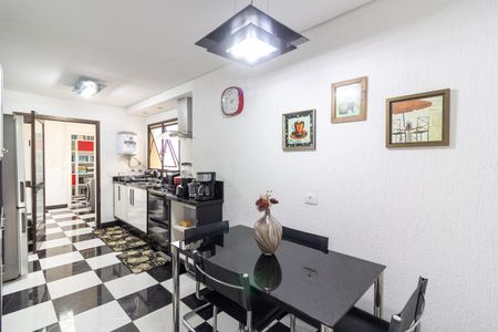 Apartamento para alugar com 134m², 3 quartos e 2 vagasCozinha