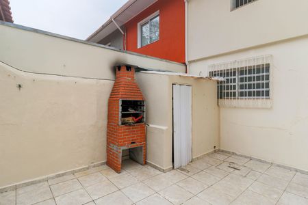 Casa para alugar com 100m², 2 quartos e 1 vagaQuintal/Churrasqueira