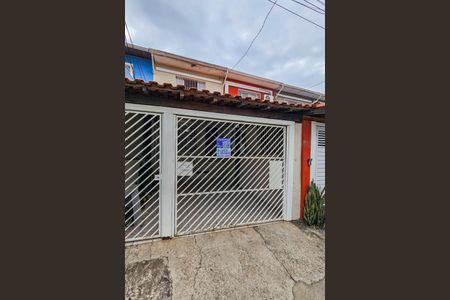 Casa para alugar com 100m², 2 quartos e 1 vagaFachada