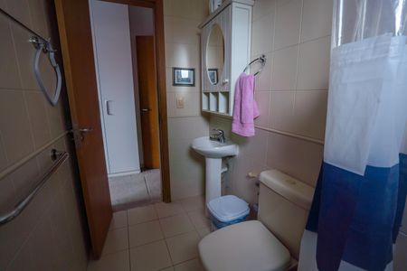 Apartamento à venda com 124m², 3 quartos e 1 vagaBanheiro da Suíte