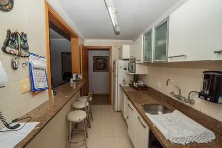 Apartamento à venda com 124m², 3 quartos e 1 vagaCozinha