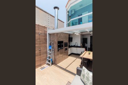 Casa à venda com 178m², 3 quartos e 3 vagas Casa à venda com 178m², 3 quartos e 3 vagasEspaço de Lazer