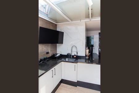 Casa à venda com 178m², 3 quartos e 3 vagas Casa à venda com 178m², 3 quartos e 3 vagasÁrea de Serviço