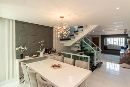 Sala de Jantar de casa à venda com 3 quartos, 178m² em Vila Maria Alta, São Paulo