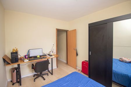 Casa à venda com 163m², 4 quartos e 8 vagasQuarto 4