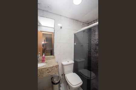 Casa à venda com 163m², 4 quartos e 8 vagasBanheiro Social