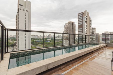 Apartamento à venda com 36m², 2 quartos e sem vagaÁrea comum - Piscina