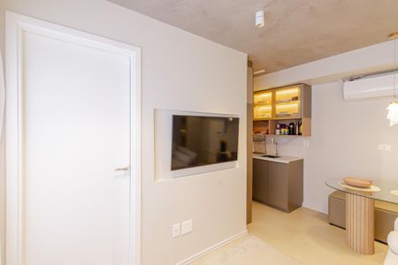 Sala de apartamento à venda com 2 quartos, 36m² em Indianópolis, São Paulo