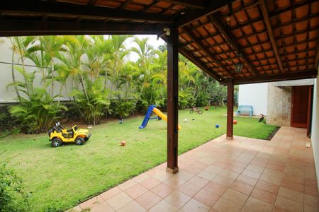 Casa para alugar com 660m², 5 quartos e 3 vagasÁrea Externa