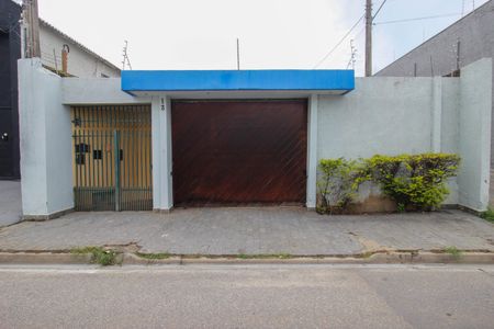 Casa para alugar com 660m², 5 quartos e 3 vagasFachada