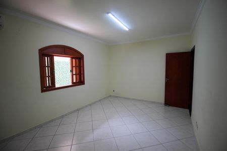 Casa para alugar com 660m², 5 quartos e 3 vagasSuíte 1