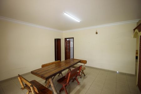 Casa para alugar com 660m², 5 quartos e 3 vagasSala de Jantar