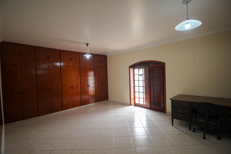Casa para alugar com 660m², 5 quartos e 3 vagasSuíte 2