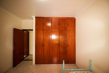 Casa para alugar com 660m², 5 quartos e 3 vagasQuarto 2