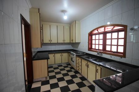 Casa para alugar com 660m², 5 quartos e 3 vagasCozinha