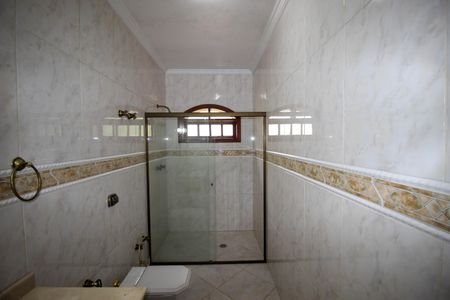 Casa para alugar com 660m², 5 quartos e 3 vagasBanheiro da Suíte 2