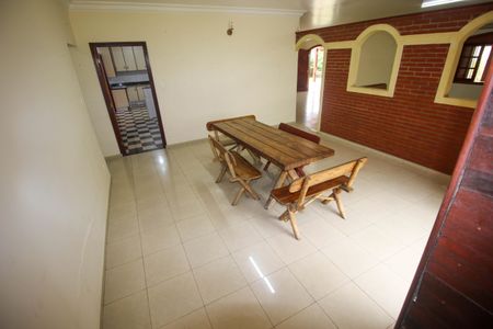 Casa para alugar com 660m², 5 quartos e 3 vagasSala de Jantar