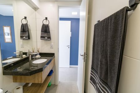 Studio para alugar com 32m², 1 quarto e 1 vaga Studio para alugar com 32m², 1 quarto e 1 vagaBanheiro