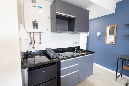 Studio para alugar com 32m², 1 quarto e 1 vaga Studio para alugar com 32m², 1 quarto e 1 vagaCozinha