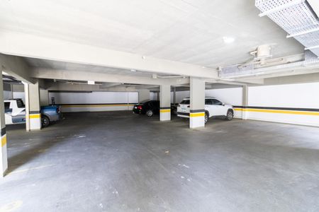 Studio para alugar com 32m², 1 quarto e 1 vaga Studio para alugar com 32m², 1 quarto e 1 vagaGaragem