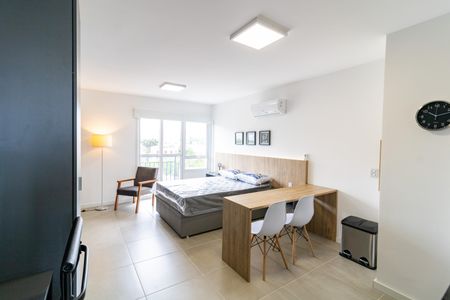 Studio para alugar com 32m², 1 quarto e 1 vaga Studio para alugar com 32m², 1 quarto e 1 vagaSala/Quarto