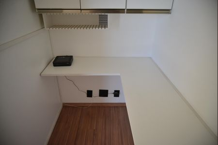 Apartamento para alugar com 60m², 3 quartos e 1 vagaEscritório