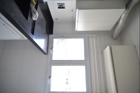 Apartamento para alugar com 60m², 3 quartos e 1 vagaÁrea de Serviço