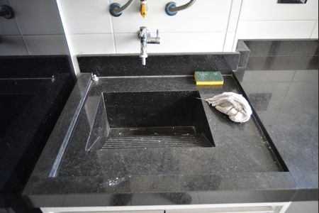 Apartamento para alugar com 60m², 3 quartos e 1 vagaÁrea de Serviço