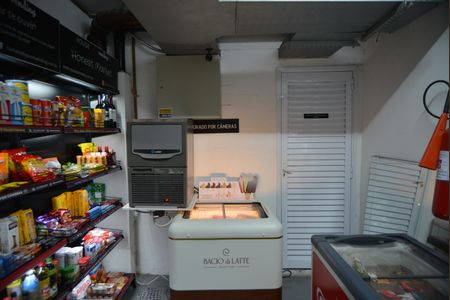 Apartamento para alugar com 60m², 3 quartos e 1 vagaMercado