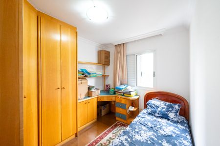 Apartamento à venda com 130m², 4 quartos e 2 vagasQuarto 4
