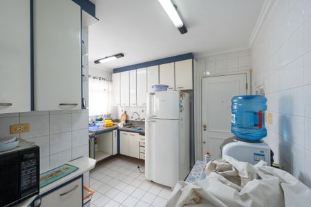 Apartamento à venda com 130m², 4 quartos e 2 vagasCozinha