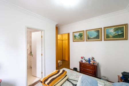Apartamento à venda com 130m², 4 quartos e 2 vagasSuíte 1
