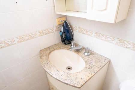 Apartamento à venda com 130m², 4 quartos e 2 vagasBanheiro da Suíte 2