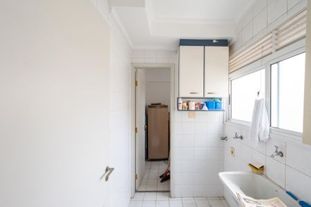 Apartamento à venda com 130m², 4 quartos e 2 vagasLavanderia
