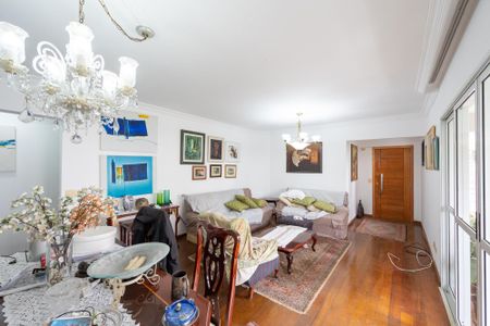 Apartamento à venda com 130m², 4 quartos e 2 vagasSala