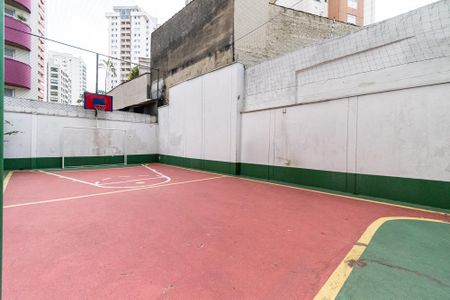 Apartamento à venda com 130m², 4 quartos e 2 vagasQuadro