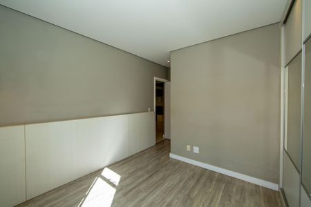 Quarto 1 de apartamento para alugar com 3 quartos, 84m² em Estoril, Belo Horizonte