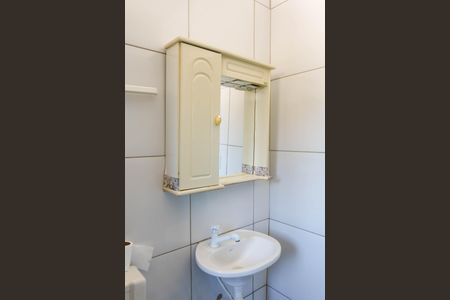 Casa para alugar com 67m², 2 quartos e 1 vaga Casa para alugar com 67m², 2 quartos e 1 vagaBanheiro do Quarto Suite - 2º Pavimento