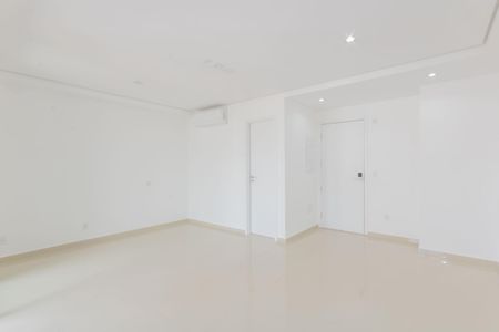 Apartamento para alugar com 39m², 1 quarto e 1 vaga Apartamento para alugar com 39m², 1 quarto e 1 vagaStudio