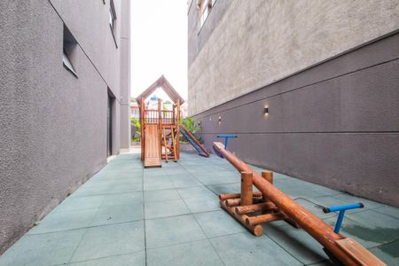 Apartamento para alugar com 39m², 1 quarto e 1 vaga Apartamento para alugar com 39m², 1 quarto e 1 vagaÁrea comum - Playground