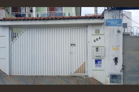 Casa à venda com 125m², 3 quartos e 4 vagas