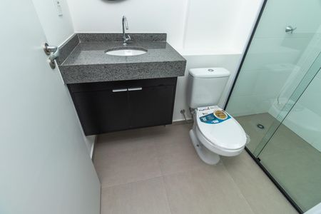 Apartamento à venda com 34m², 1 quarto e sem vaga Apartamento à venda com 34m², 1 quarto e sem vagaBanheiro social