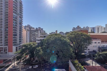 Apartamento à venda com 34m², 1 quarto e sem vaga Apartamento à venda com 34m², 1 quarto e sem vagaVista da Janela do Quarto