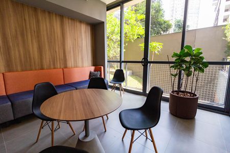Apartamento à venda com 34m², 1 quarto e sem vaga Apartamento à venda com 34m², 1 quarto e sem vagaÁrea comum - Salão de Festas