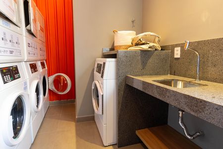 Apartamento à venda com 34m², 1 quarto e sem vaga Apartamento à venda com 34m², 1 quarto e sem vagaÁrea comum - Lavanderia