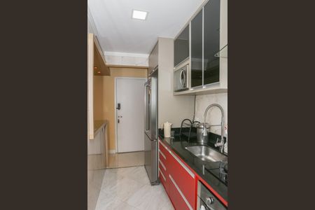 Apartamento à venda com 60m², 2 quartos e 2 vagas Apartamento à venda com 60m², 2 quartos e 2 vagasCozinha e Área de Serviço